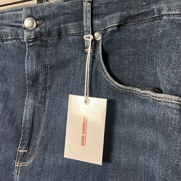 NWT Good American Good Legs Crop Size 24 - Picture 3 of 8